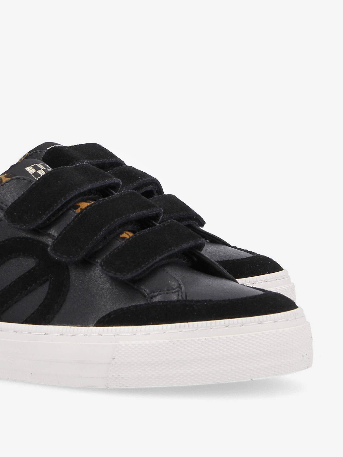 no name noir a scratch