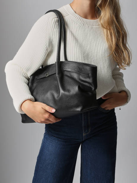 Shoulder Bag Caviar Leather Milano Black caviar CA25062 other view 1